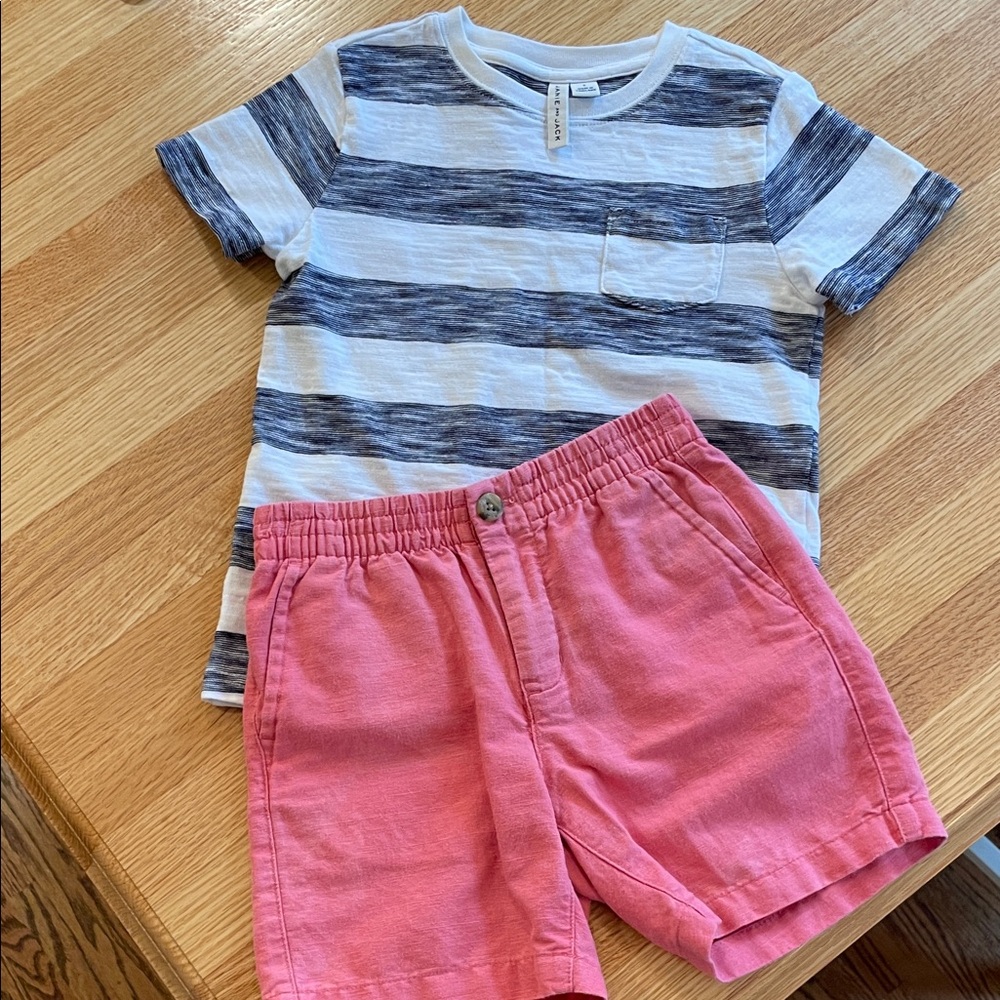 Janie and Jack Boys Size 5 Striped Blue  and White Shirt with Red Shorts